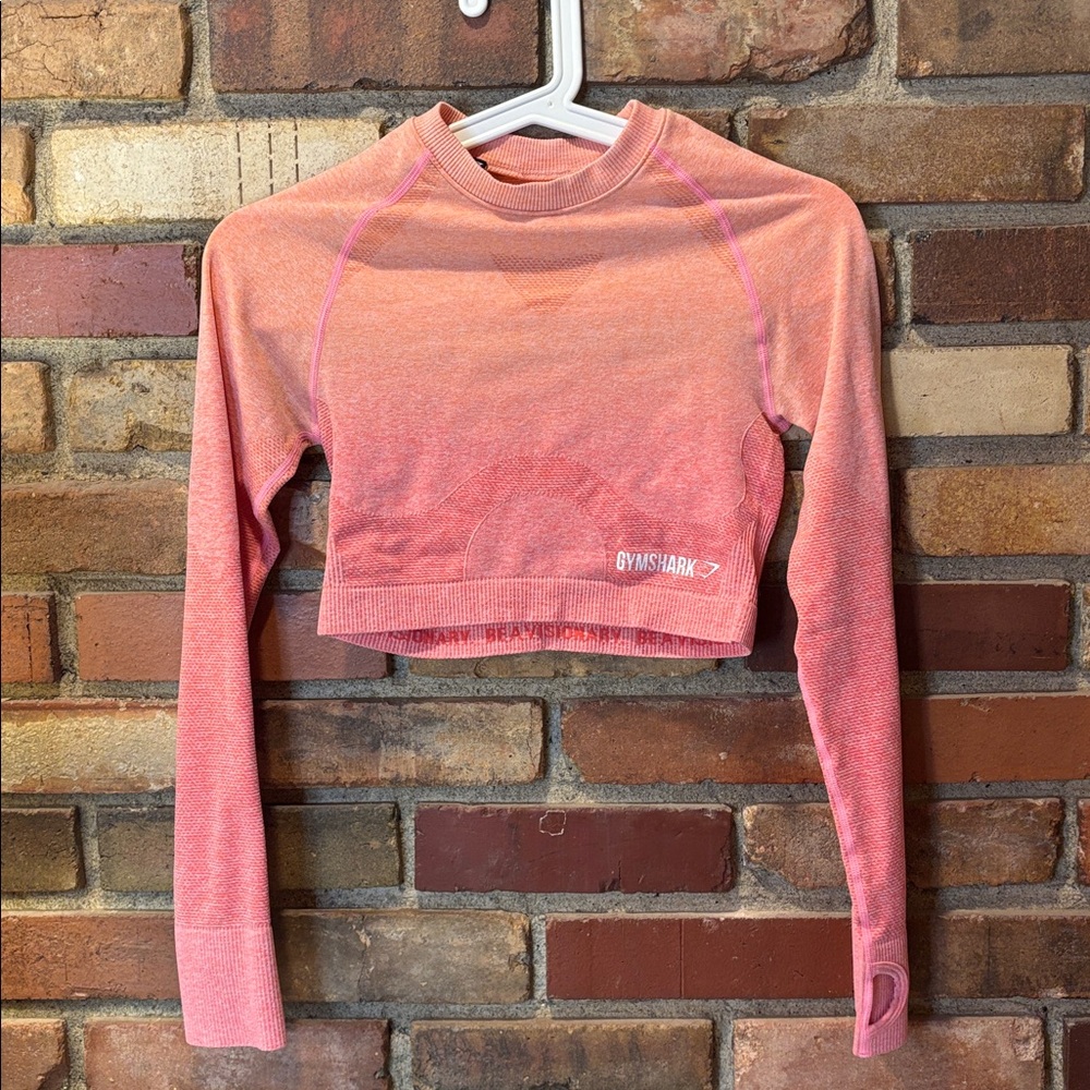 Gymshark Ombré Cropped Fitted Long Sleeve Woman
